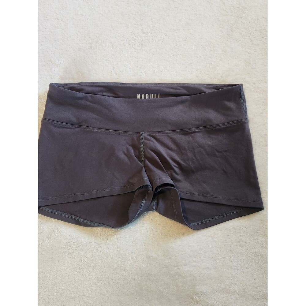 NOBULL Grey Low Rise 2 Inch Training Shorts Size M EUC
